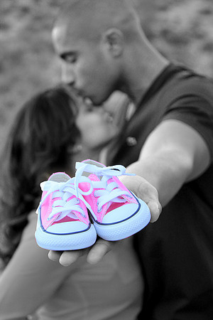 Maternity Baby Bump Inspo Photos By On The Rocks Photography